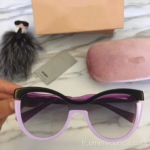 Lunettes de soleil œil de chat en miroir coloré pour femme